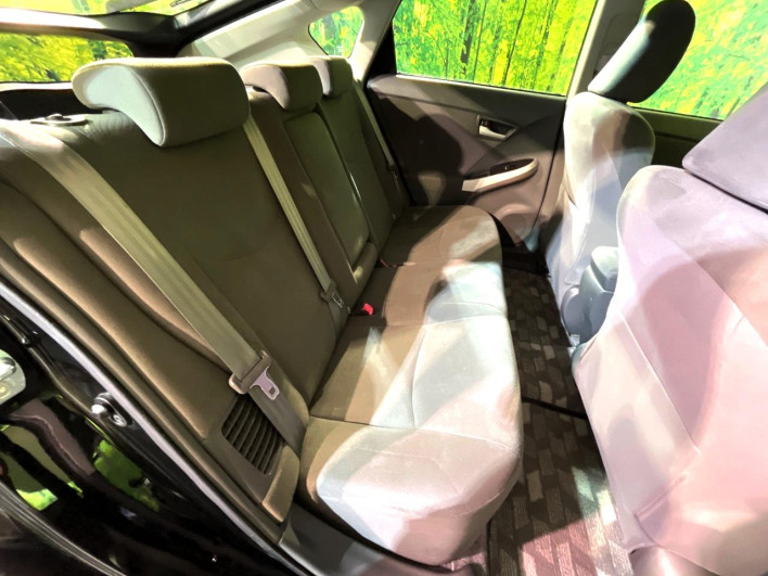 2011 Toyota Prius DAA-ZVW30 (UW-6a0c6d8ea0e4b)[28]