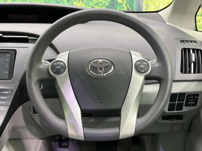 2011 Toyota Prius DAA-ZVW30 (UW-6a0c6d8ec600b)[28]
