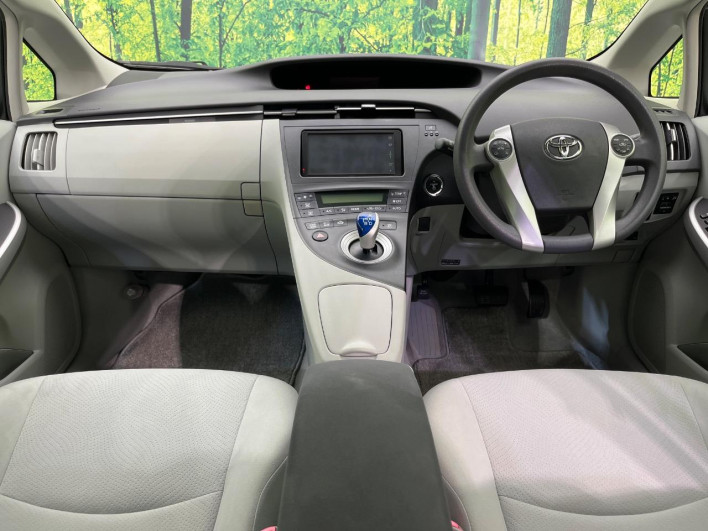 2011 Toyota Prius DAA-ZVW30 (UW-6a0c6d8ec600b)[27]