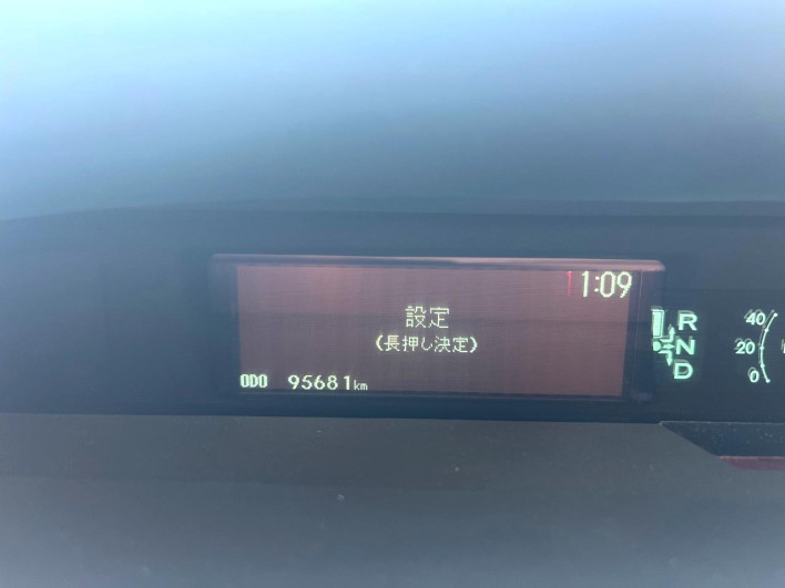 2011 Toyota Prius DAA-ZVW30 (UW-6a0c6d8ed93ad)[2]