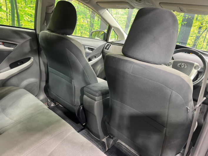 2011 Toyota Prius DAA-ZVW30 (UW-6a0c6d90bc03a)[23]