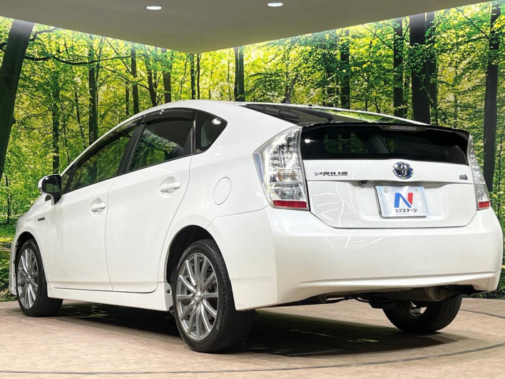 2011 Toyota Prius DAA-ZVW30 (UW-6a0c6d90bc03a)[12]