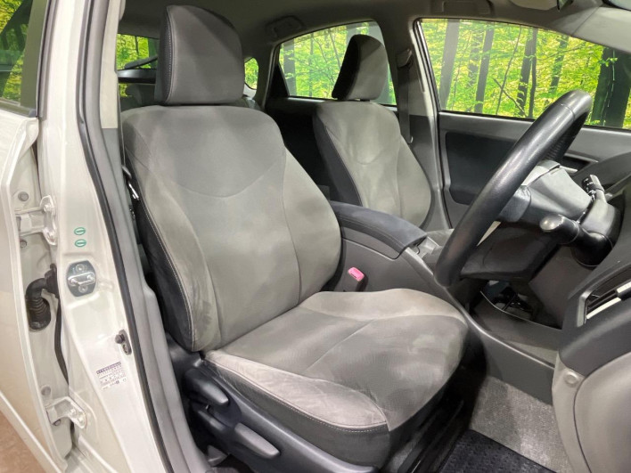 2011 Toyota Prius DAA-ZVW30 (UW-6a0c6d90bc03a)[21]