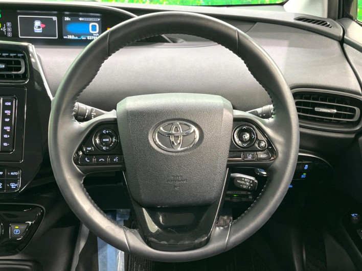 2020 Toyota Prius 6AA-ZVW51 (UW-6a0c6d98a37cb)[24]