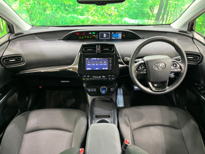 2020 Toyota Prius 6AA-ZVW51 (UW-6a0c6d98a37cb)[21]