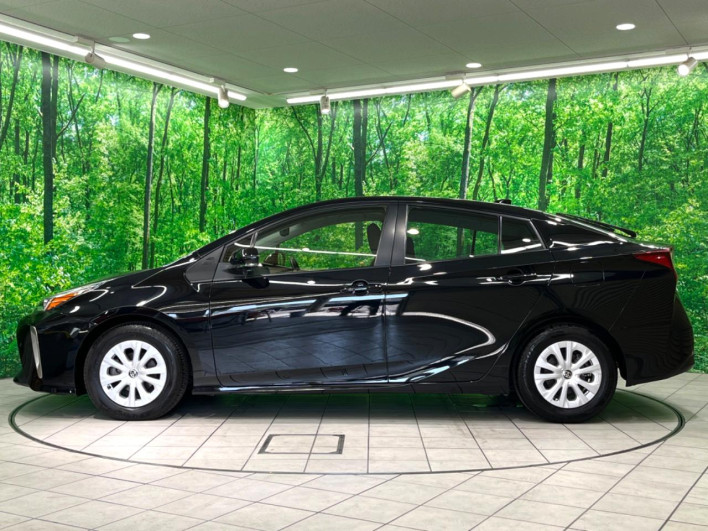 2020 Toyota Prius 6AA-ZVW51 (UW-6a0c6d98a37cb)[6]