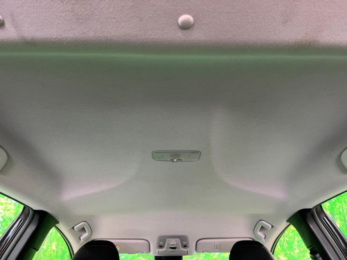 2020 Toyota Prius 6AA-ZVW51 (UW-6a0c6d98a37cb)[15]