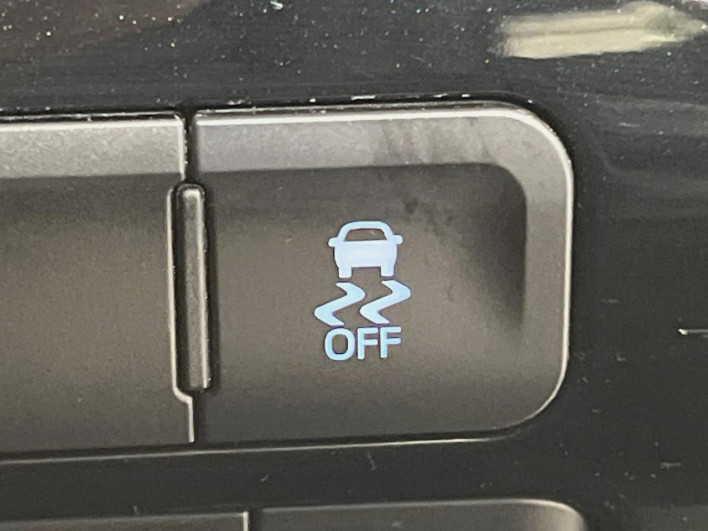 2020 Toyota Prius 6AA-ZVW51 (UW-6a0c6d98b402d)[24]