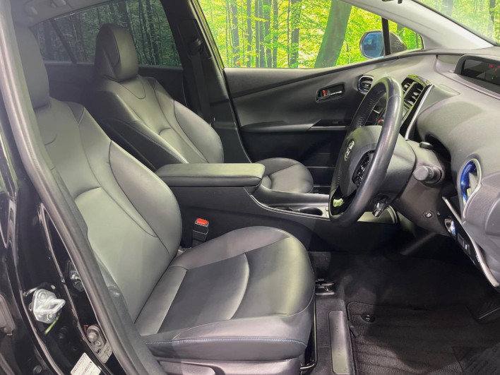 2020 Toyota Prius 6AA-ZVW51 (UW-6a0c6d98b402d)[17]