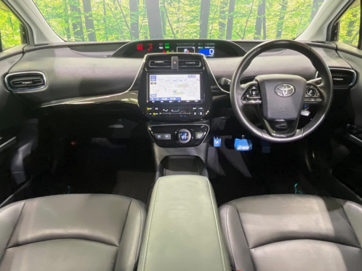 2020 Toyota Prius 6AA-ZVW51 (UW-6a0c6d98b402d)[21]