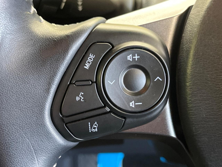 2018 Toyota Prius PHV DLA-ZVW52 (UW-6a0c6d9c67e6c)[14]