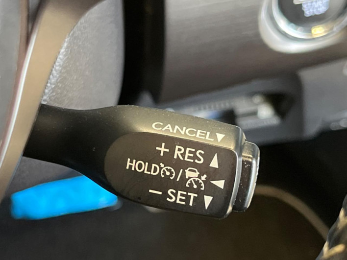 2018 Toyota Prius PHV DLA-ZVW52 (UW-6a0c6d9c67e6c)[13]