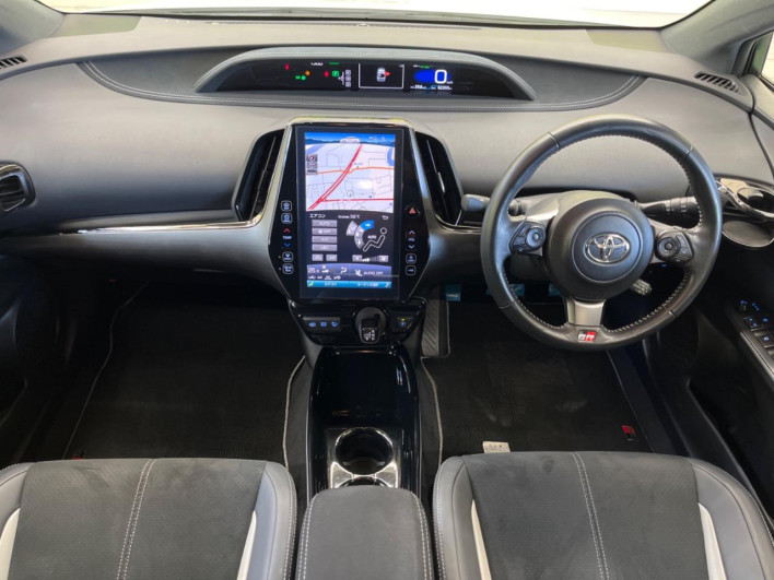 2018 Toyota Prius PHV DLA-ZVW52 (UW-6a0c6d9c67e6c)[25]