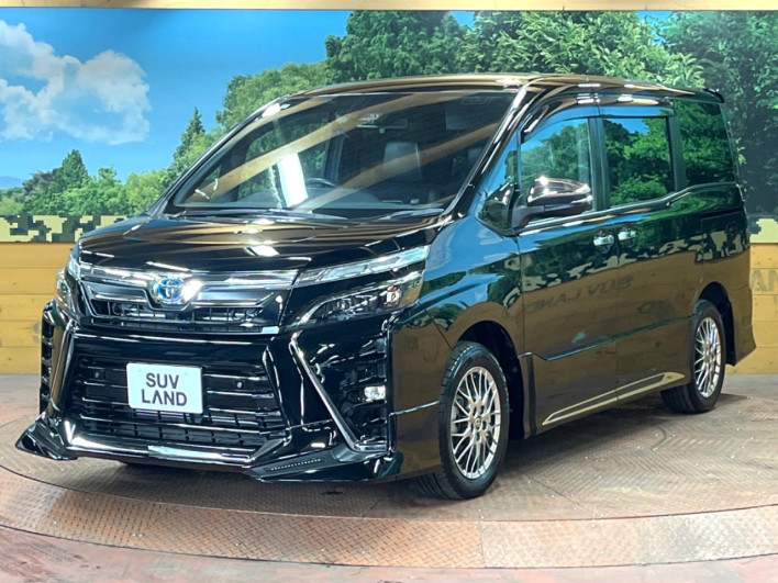 2020 Toyota Voxy 6AA-ZWR80W (UW-6a0c6da403ee5)[11]