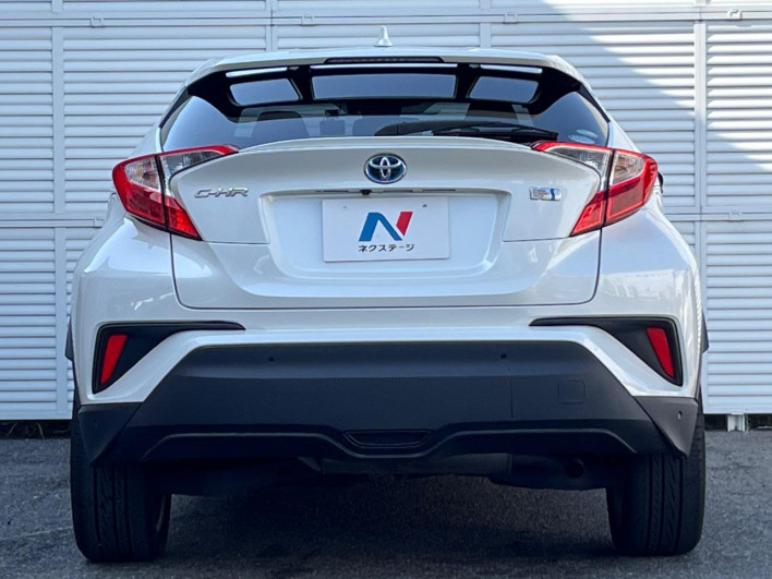 2017 Toyota C-HR DAA-ZYX10 (UW-6a0c6dac0cb9b)[13]