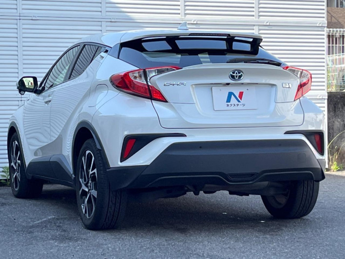2017 Toyota C-HR DAA-ZYX10 (UW-6a0c6dac0cb9b)[14]
