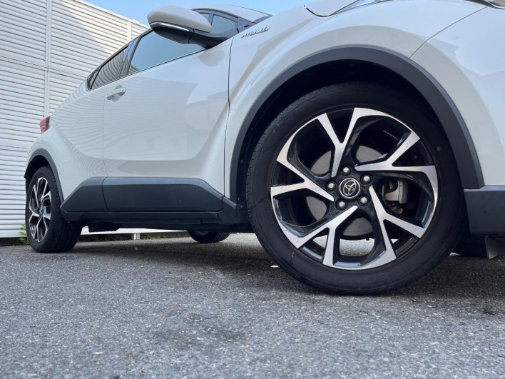2017 Toyota C-HR DAA-ZYX10 (UW-6a0c6dac0cb9b)[8]