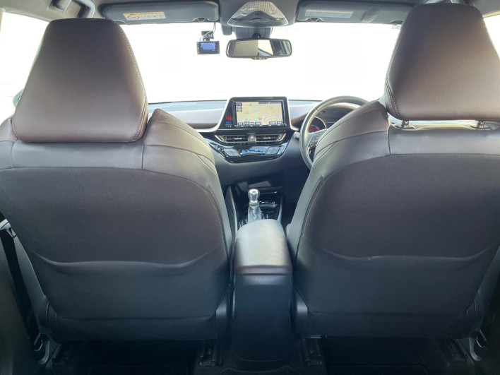 2017 Toyota C-HR DAA-ZYX10 (UW-6a0c6dac0cb9b)[23]