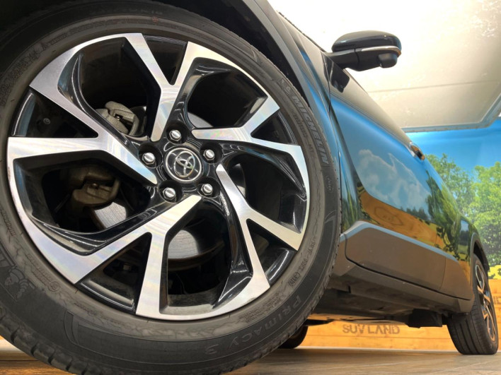 2018 Toyota C-HR DAA-ZYX10 (UW-6a0c6dac7925c)[22]