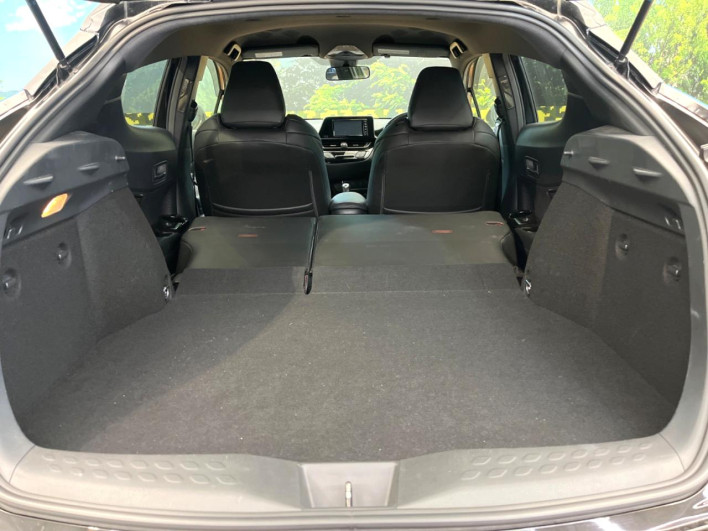 2018 Toyota C-HR DAA-ZYX10 (UW-6a0c6dac7925c)[20]