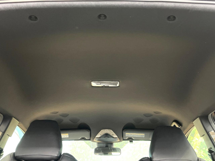 2018 Toyota C-HR DAA-ZYX10 (UW-6a0c6dac7925c)[21]