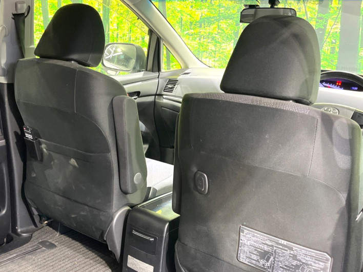 2013 Toyota Estima DBA-ACR50W (UW-6a0d25592b645)[25]
