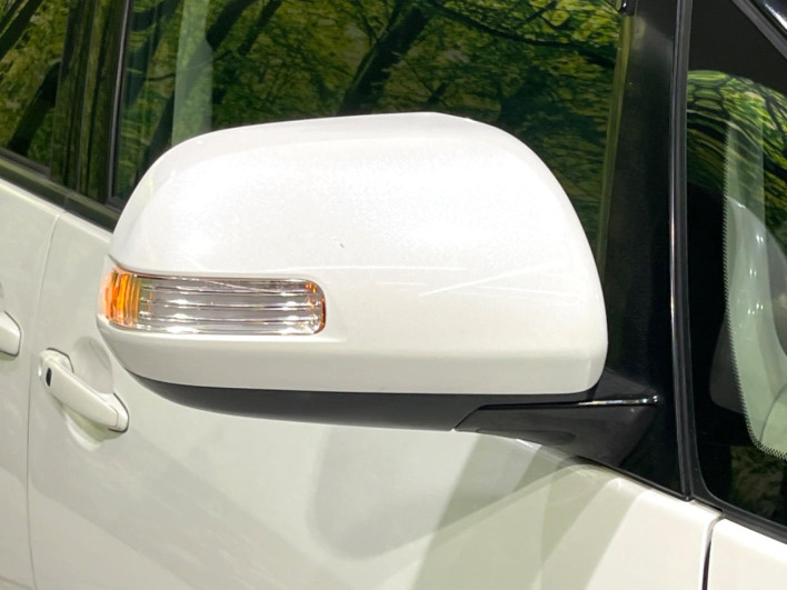 2013 Toyota Estima DBA-ACR50W (UW-6a0d25592b645)[11]