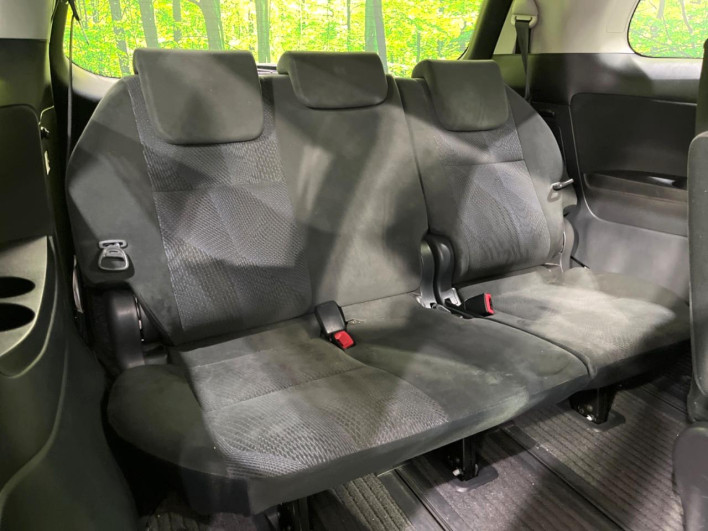 2013 Toyota Estima DBA-ACR50W (UW-6a0d25592b645)[24]