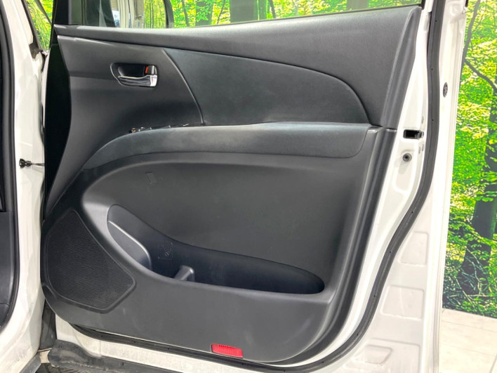 2013 Toyota Estima DBA-ACR50W (UW-6a0d25592b645)[29]