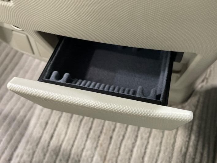 2011 Toyota Estima DBA-ACR50W (UW-6a0d25596a6fa)[23]