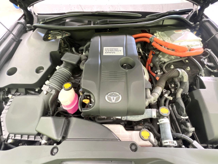 2013 Toyota Crown Hybrid DAA-AWS210 (UW-6a0d256ef0eed)[4]
