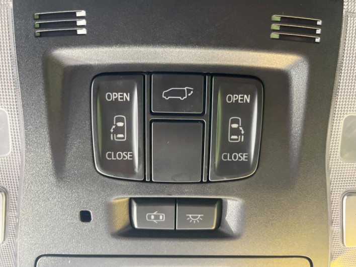 2017 Toyota Alphard Hybrid DAA-AYH30W (UW-6a0d257e28677)[27]