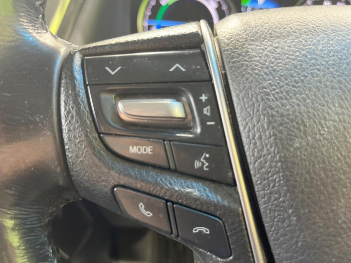 2017 Toyota Alphard Hybrid DAA-AYH30W (UW-6a0d257e28677)[29]