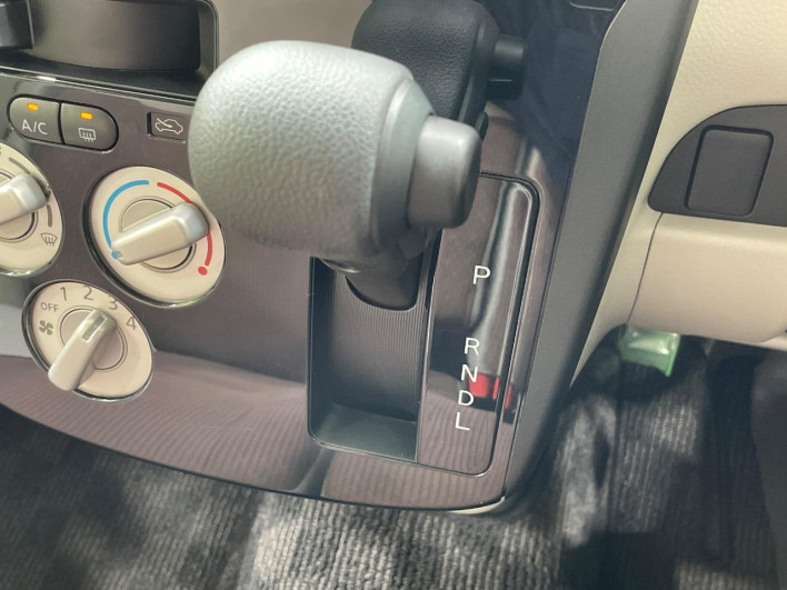 2017 Mitsubishi eK Wagon DBA-B11W (UW-6a0d258492468)[14]