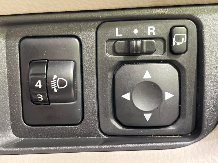 2017 Mitsubishi eK Wagon DBA-B11W (UW-6a0d258492468)[22]
