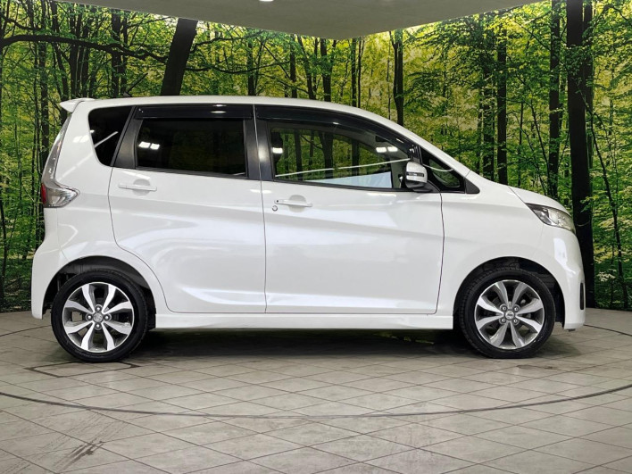 2014 Nissan Days DBA-B21W (UW-6a0d258b891d8)[21]