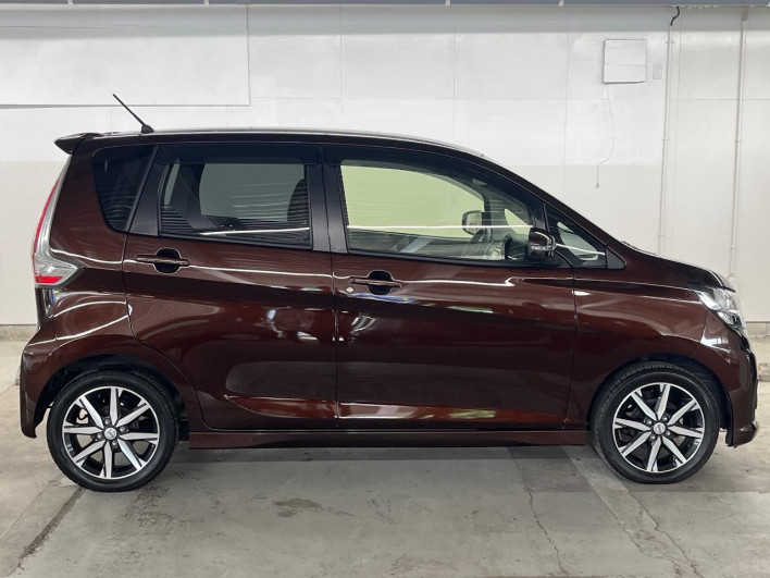 2017 Nissan Days DBA-B21W (UW-6a0d258f85be7)[14]
