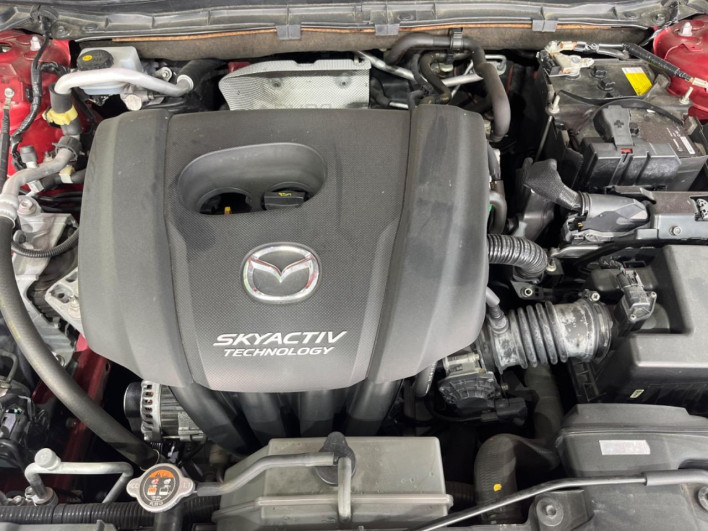 2015 Mazda Axela Sports DBA-BM5AS (UW-6a0d25a5918e1)[4]