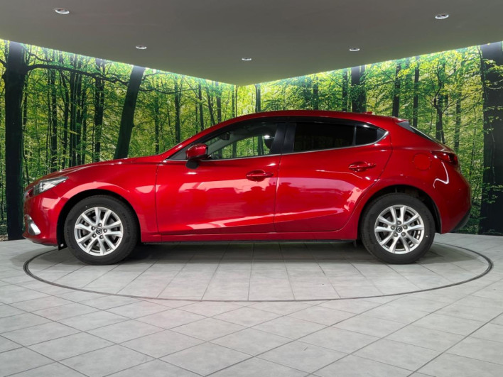 2015 Mazda Axela Sports DBA-BM5AS (UW-6a0d25a5918e1)[16]