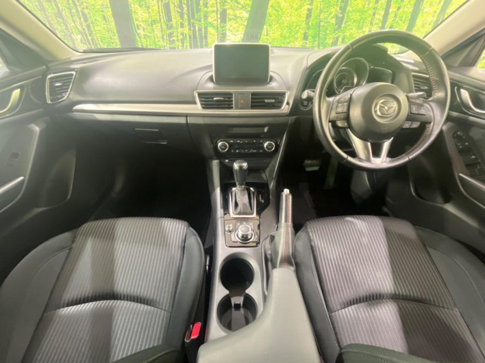 2015 Mazda Axela Sports DBA-BM5AS (UW-6a0d25a5918e1)[26]