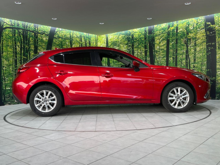 2015 Mazda Axela Sports DBA-BM5AS (UW-6a0d25a5918e1)[9]