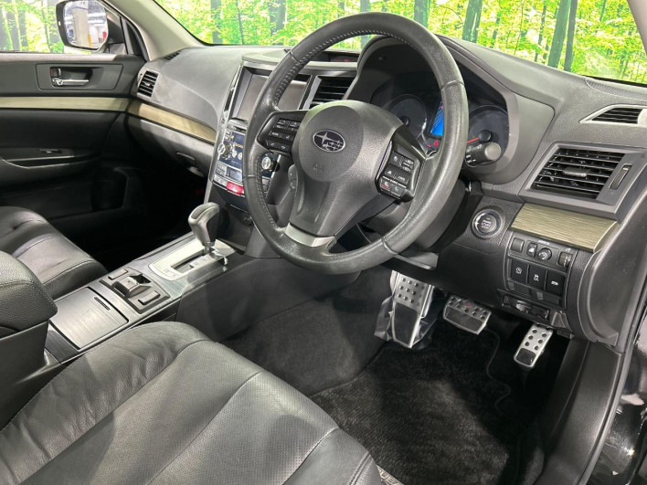 2013 Subaru Legacy Outback DBA-BRM (UW-6a0d25a6c71a2)[22]