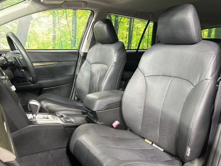 2013 Subaru Legacy Outback DBA-BRM (UW-6a0d25a6c71a2)[14]
