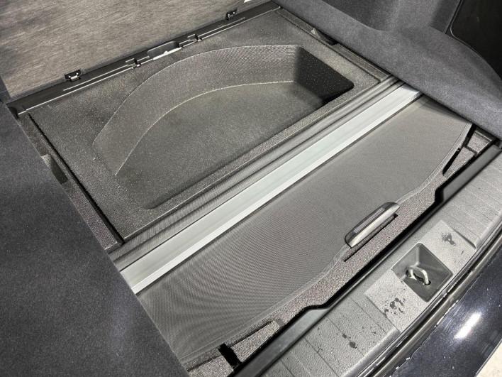 2013 Subaru Legacy Outback DBA-BRM (UW-6a0d25a6c71a2)[5]