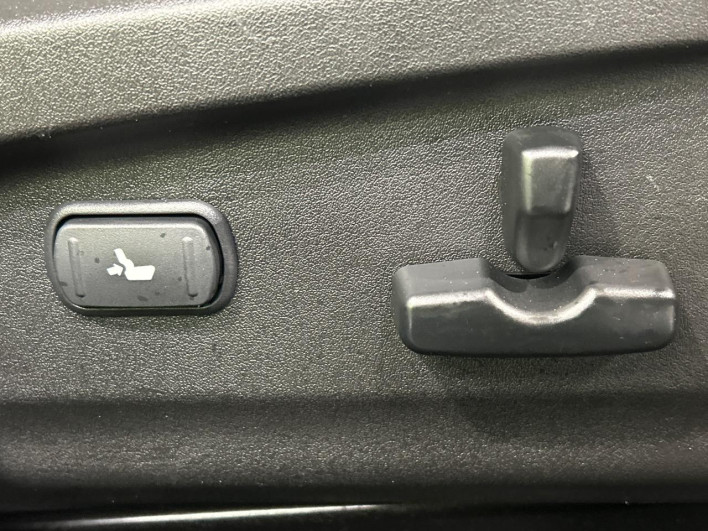 2013 Subaru Legacy Outback DBA-BRM (UW-6a0d25a6c71a2)[20]