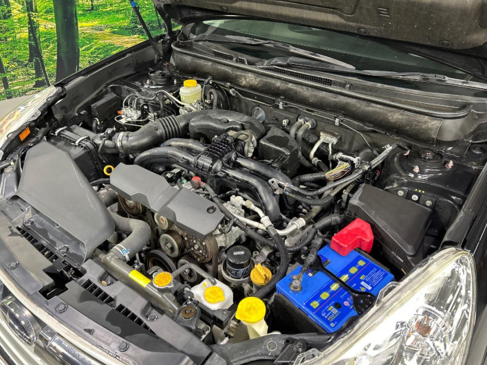 2013 Subaru Legacy Outback DBA-BRM (UW-6a0d25a6c71a2)[12]