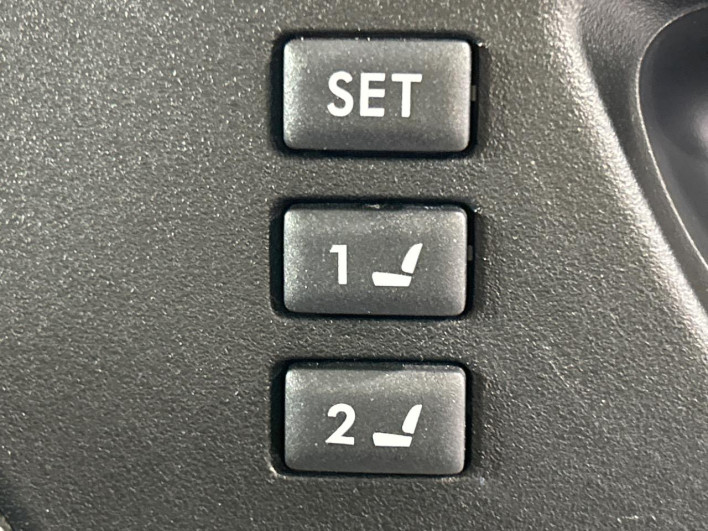 2013 Subaru Legacy Outback DBA-BRM (UW-6a0d25a6c71a2)[21]