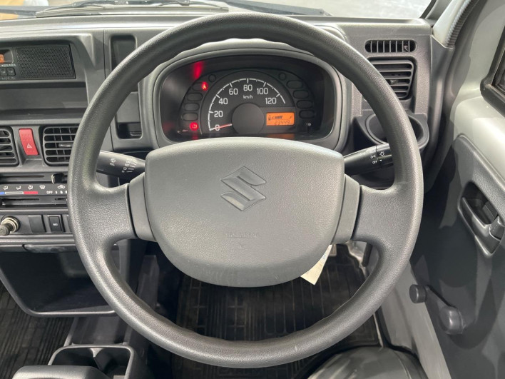 2017 Suzuki Carry Truck EBD-DA16T (UW-6a0d25abd054d)[29]