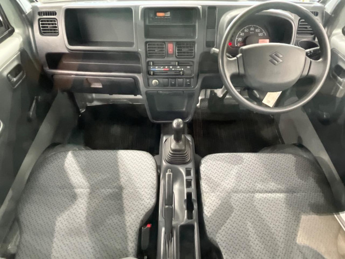 2017 Suzuki Carry Truck EBD-DA16T (UW-6a0d25abd054d)[28]