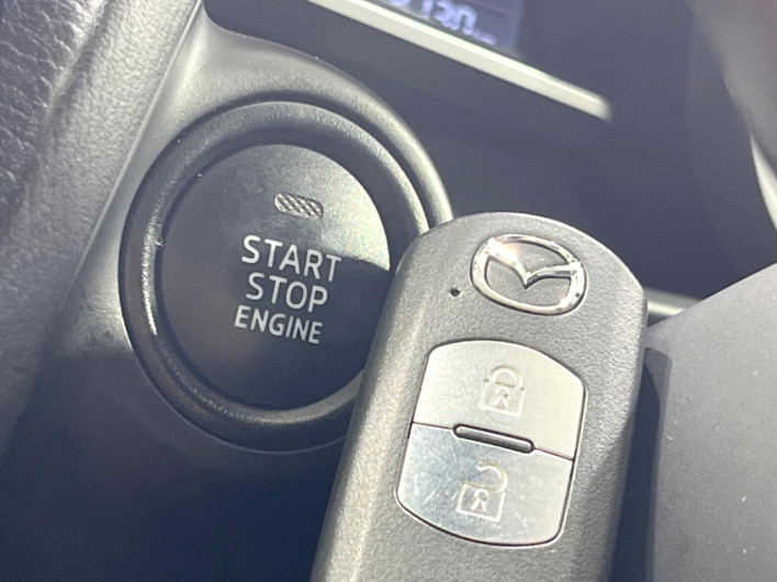 2014 Mazda Demio DBA-DJ3FS (UW-6a0d25aeeea32)[25]